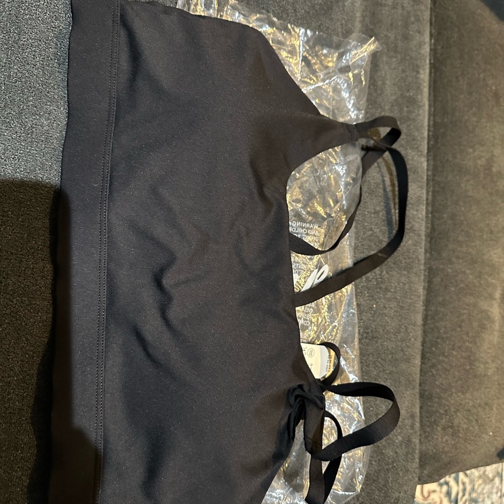 NWT Offline by Aerie Black Sports Bra